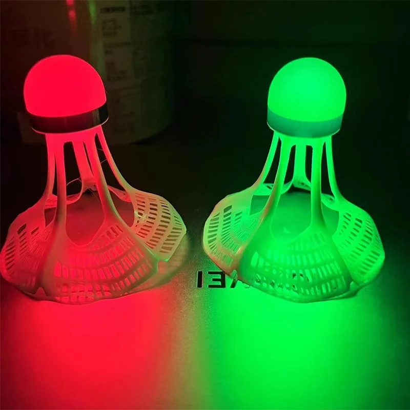 Glow-In-The-Dark Windproof Bad - Badminton Nylon Shuttlecock incelemesi ve fiyatı
